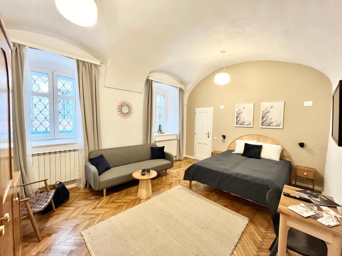 Filek House Apartment ซีบิว ภายนอก รูปภาพ